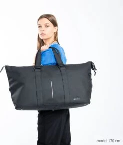 New Rebels Mart Waterafstotende Weekendtas - Zwart -Trolley Winkel 1015x1200 5