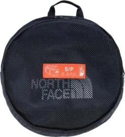 The North Face Base Camp Duffel Reistas S - 50 L - TNF Black -Trolley Winkel 1094x1200 2