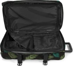 Eastpak TRANVERZ M Reiskoffer (67 X 35.5 X 30 Cm) - Brize Palm Core -Trolley Winkel 1200x1082 1