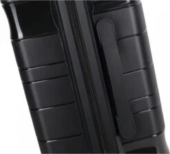 Decent ONE-CITY Large Koffer - 76 Cm - TSA Slot - Zwart -Trolley Winkel 1200x1087 1