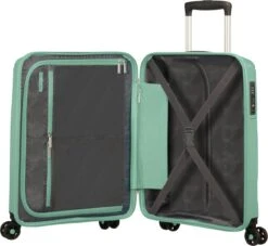 American Tourister Reiskoffer - Sunside Spinner 55/20 (Handbagage) Mineral Green 13 American Tourister Reiskoffer - Sunside Spinner 55/20 (Handbagage) Mineral Green -Trolley Winkel 1200x1102 5