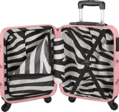 Princess Traveller Trendy Animal Collection - Handbagage Koffer - Zebra - Roze - 56cm 10 Princess Traveller Trendy Animal Collection - Handbagage Koffer - Zebra - Roze - 56cm -Trolley Winkel 1200x1129 1