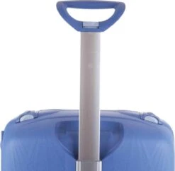 Roncato Light 4 Wiel Trolley 68 Avio Blue -Trolley Winkel 1200x1177 1