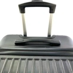 AATravel M Reiskoffer - Trolley ABS - Met Dubbele Wielen - 66 Cm - 73 Liter - Zwart -Trolley Winkel 1200x1196