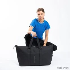 New Rebels Mart Waterafstotende Weekendtas - Zwart -Trolley Winkel 1200x1200 1229