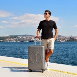 Biggdesign Ocean Ruimbagage Koffer - Reiskoffer - Grijs - Medium -Trolley Winkel 1200x1200 1280