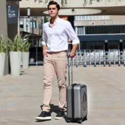 Biggdesign Ocean Ruimbagage Koffer - Reiskoffer - Grijs - Medium -Trolley Winkel 1200x1200 1281