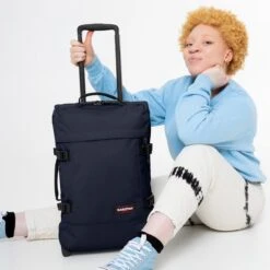 Eastpak TRANVERZ S Reiskoffer, Handbagage (51 X 32.5 X 23 Cm) - Ultra Marine -Trolley Winkel 1200x1200 1748