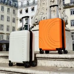 CabinMax Velocity Handbagage Koffer - Uitbreidbaar Trolley 44L - Harde Reiskoffer - 55x40x20/25 Cm - Lichtgewicht - Groot Capaciteit - Zwart -Trolley Winkel 1200x1200 389