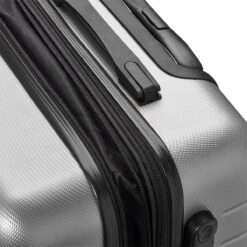 Swiss Alpine 2.0 - Reiskoffer - 67 Cm - 4 Wielen - Zilver 15 Swiss Alpine 2.0 - Reiskoffer - 67 Cm - 4 Wielen - Zilver -Trolley Winkel 1200x1200 719