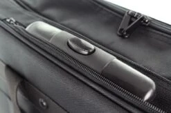 Lightpak Business Laptop Trolley Xray -Trolley Winkel 1200x799 5