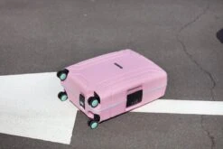 CarryOn Steward TSA Reiskoffer - 65cm Trolley Met Kliksloten - Dubbele Wielen - Roze -Trolley Winkel 1200x800 18