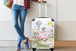 Koffer - Unicorn - Regenboog - Kinderen - 35x55x20 Cm - Handbagage - Trolley - Fotokoffer -Trolley Winkel 1200x800 54