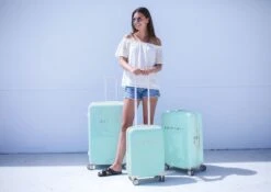 SUITSUIT - Fabulous Fifties - Luminous Mint - Reiskoffer (76 Cm) 37 SUITSUIT - Fabulous Fifties - Luminous Mint - Reiskoffer (76 Cm) -Trolley Winkel 1200x848 3
