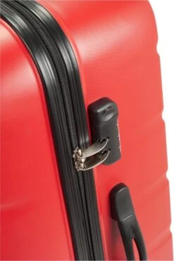 Princess Traveller Grenada - Reiskoffer - 56 Cm - Rood -Trolley Winkel 798x1200 1