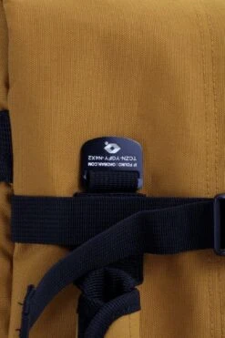 Cabin Zero Reistas / Weekendtas - 44 X 30 X 20 Cm - 36 Liter - Classic - Oranje -Trolley Winkel 799x1200 115