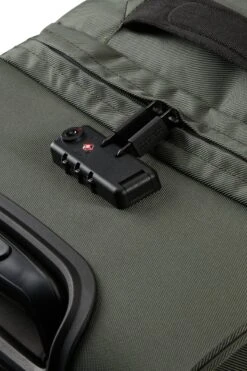 American Tourister Reistas Met Wielen - Urban Track Duffle/Wh L (Groot) Dark Khaki -Trolley Winkel 799x1200 116