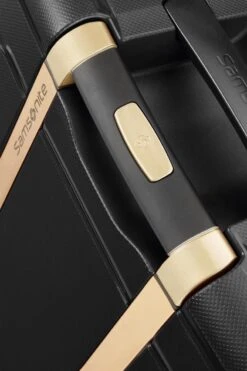 Samsonite Reiskoffer - S'Cure Dlx Spinner 55/20 (Handbagage) Black/Gold Deluscious -Trolley Winkel 799x1200 192