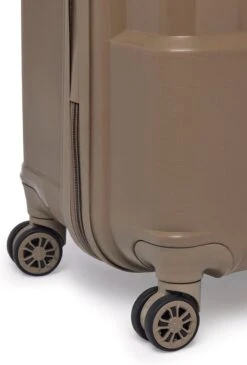 ©TROLLEYZ - Venice No.10 - Trolley - 55cm Met TSA Slot - Dubbele Wielen - 360° Spinners - 100% Polypropyleen - Handbagage Koffer In Pearl Sand 19 ©TROLLEYZ - Venice No.10 - Trolley - 55cm Met TSA Slot - Dubbele Wielen - 360° Spinners - 100% Polypropyleen - Handbagage Koffer In Pearl Sand -Trolley Winkel 813x1200 5