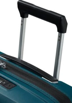 Samsonite Reiskoffer - Upscape Spinner 55/20 Uitbreidbaar (Handbagage) Petrol Blue -Trolley Winkel 846x1200 1