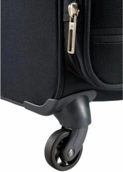 Samsonite Reiskoffer - Base Boost Spinner (Handbagage) 55/35 Black -Trolley Winkel 860x1200 4
