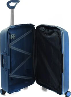 Roncato Light 4 Wiel Trolley 68 Avio Blue -Trolley Winkel 882x1200 1