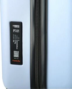 Princess Traveller PT01 - Reiskoffer - Poolhouse Blue - M - 67cm -Trolley Winkel 977x1200 1