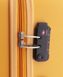 Gladiator Beetle M Spinner 68 - TSA Slot - Abrikoos Oranje -Trolley Winkel 978x1200 4