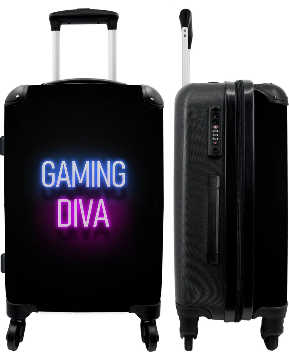 NoBoringSuitcases.com® Koffer Groot - Gaming - Quotes - Neon - Gaming Diva - Vrouwen - Trolley Koffer Met TSA-slot - Met Wielen - 90 Liter - Reiskoffer - 66 Cm 3 NoBoringSuitcases.com® Koffer Groot - Gaming - Quotes - Neon - Gaming Diva - Vrouwen - Trolley Koffer Met TSA-slot - Met Wielen - 90 Liter - Reiskoffer - 66 Cm