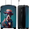 NoBoringSuitcases.com® Koffer Groot - Hond - Hoed - Colbert - Bloemen - Blauw - Trolley Koffer Met TSA-slot - Met Wielen - 90 Liter - Reiskoffer - 66 Cm -Trolley Winkel 985x1200 8