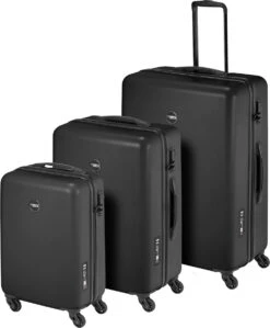 Princess Traveller PT01 - Reiskoffer - Pitch Black - M - 67cm -Trolley Winkel 990x1200 1