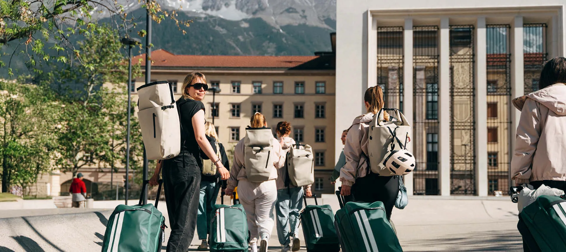 Trolley Winkel -Trolley Winkel Trolleys Reisetaschen
